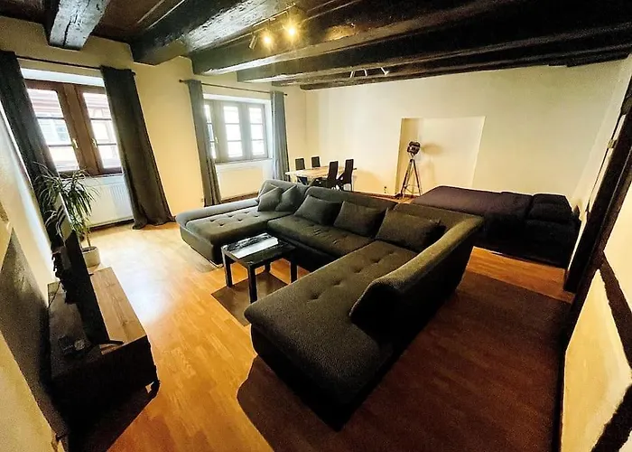 Maison A Colombages Au Coeur Du Centre Apartment